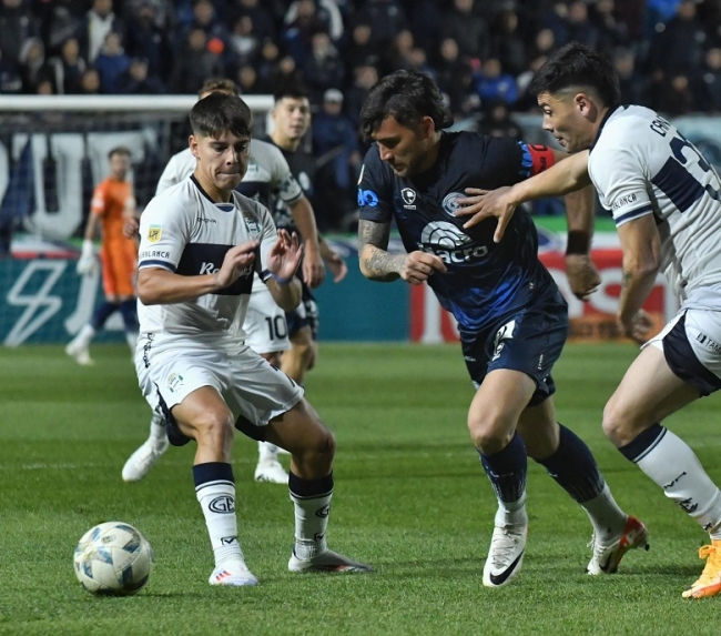 Liga Profesional de fútbol: Independiente Rivadavia superó 1-0 a Gimnasia y Esgrima