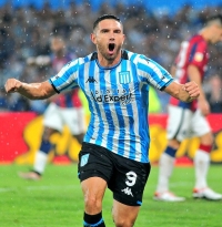 Racing: Adrián Martínez quedó descartado para jugar el clásico ante Independiente